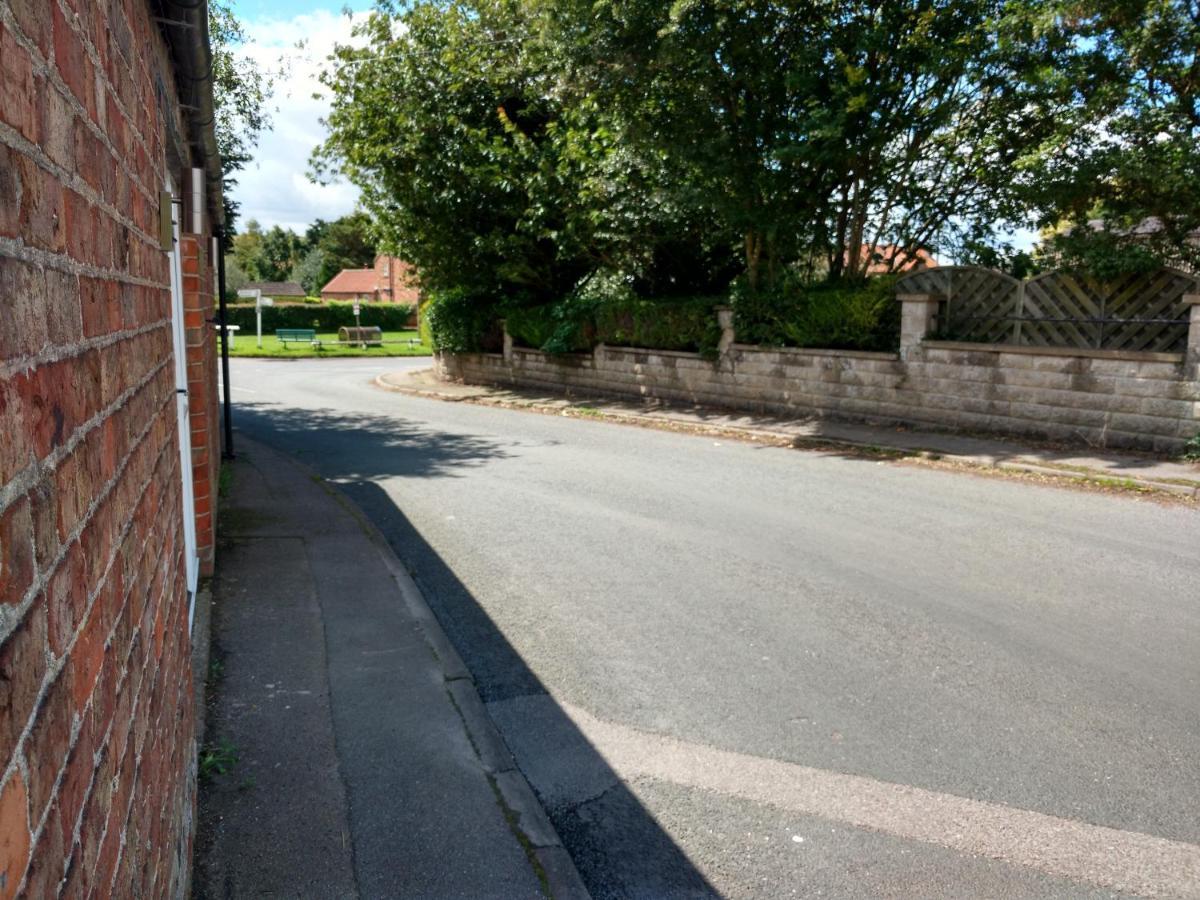 Westmoreland Cottage Weaverthorpe Eksteriør bilde